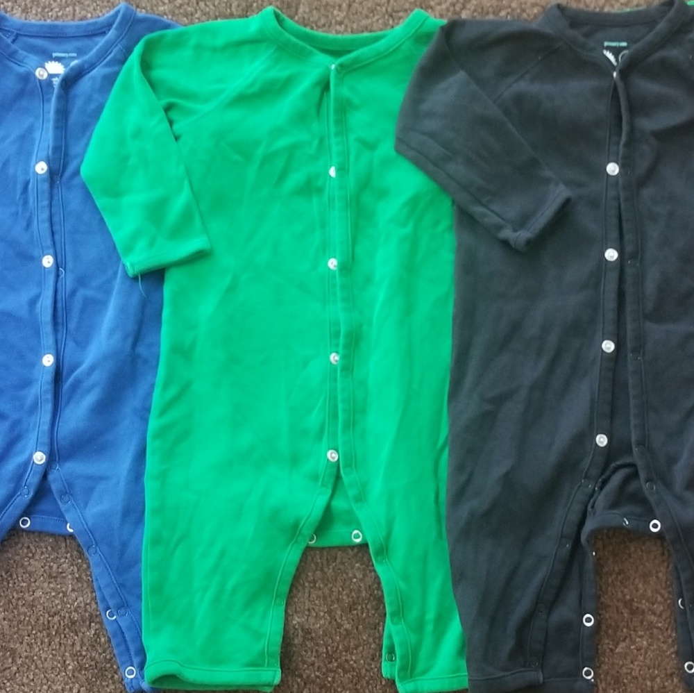 Primary clothing